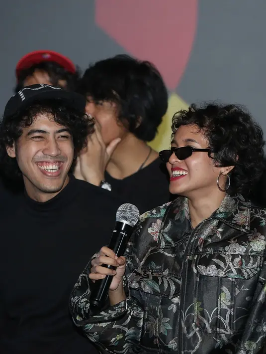 Bukan hanya NEV+, namun ada juga Kahitsna yang merupakan project dari Yovie Widianto dengan beberapa vokalis wanita seperti Ava Victoria, Radhini, Lala Karmela dan Mikha Tambayong. (Bambang E.Ros/Bintang.com)