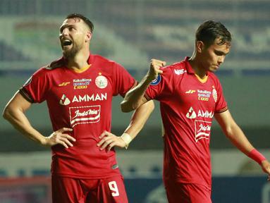 Untuk keempat kalinya Marko Simic dkk kembali meraih hasil kurang memuaskan. Kali ini ditahan seri Persita dengan skor 1-1 pada pekan kelima BRI Liga 1 di Stadion Pakansari, Kabupaten Bogor, Selasa (28/09/2021). (Bola.com/M Iqbal Ichsan)