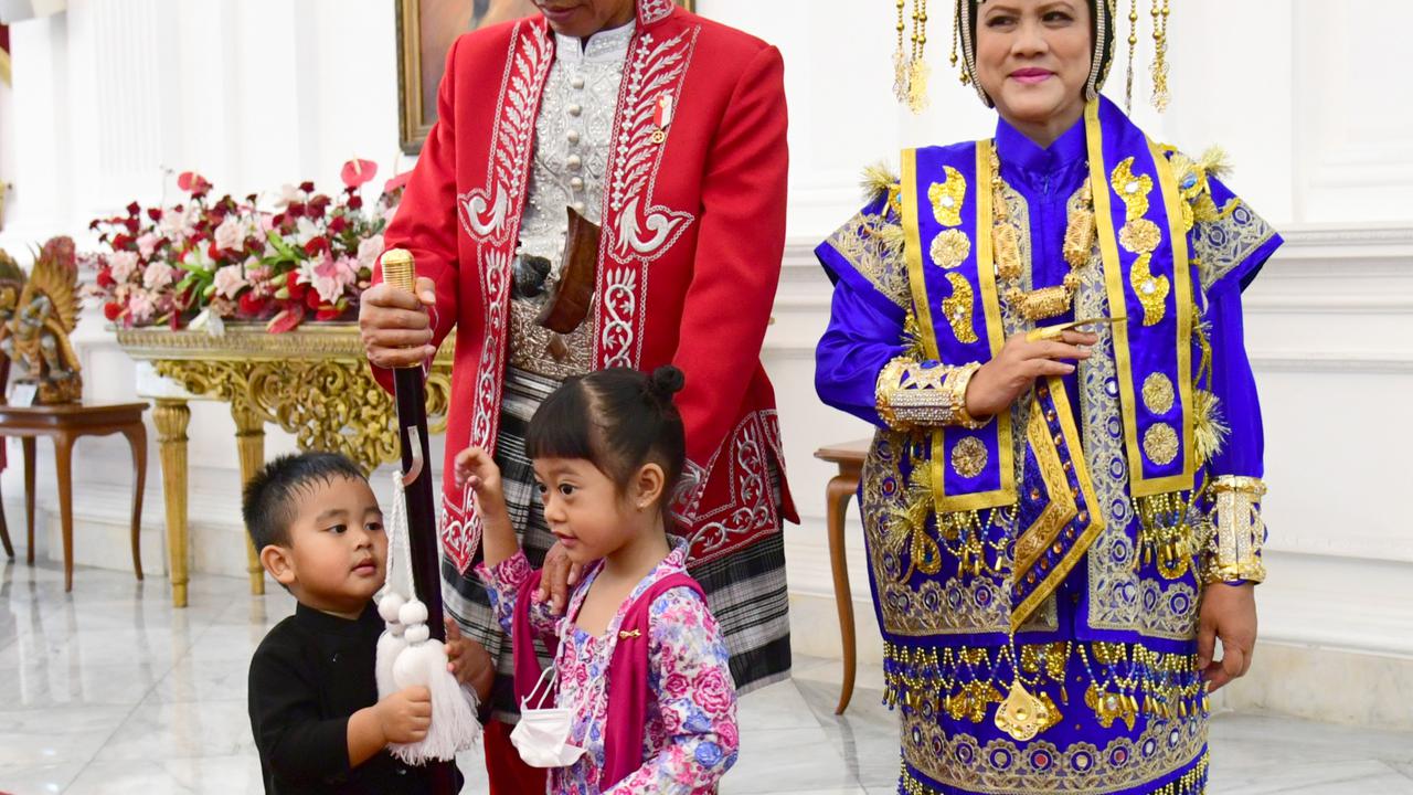 Warganet Mendesak Bobby Nasution Agar Ketua Nahyan Alias Panembahan Al Nahyan Nasution Cucu Ketiga Presiden Jokowi Segera Menjadi Wali Kota Medan (Foto: Muchlis Jr - Biro Pers Sekretariat Presiden)