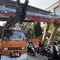 Kronologi Truk Angkut Alat Berat Tabrak JPO Tendean