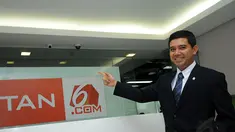MenPAN-RB, Yuddy Chrisnandi berkunjung ke ruang redaksi Liputan6.com di Jakarta, Senin (10/11/2014). (Liputan6.com/Helmi Fithriansyah)