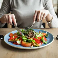 Ilustrasi Makan Credit: pexels.com/Dion