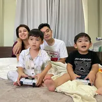 Tya Ariesta Isoman bareng anak (Instagram/tya_ariestya)