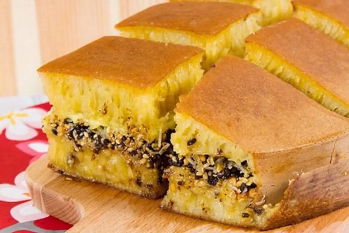 Martabak manis/copyright Resep Makanan