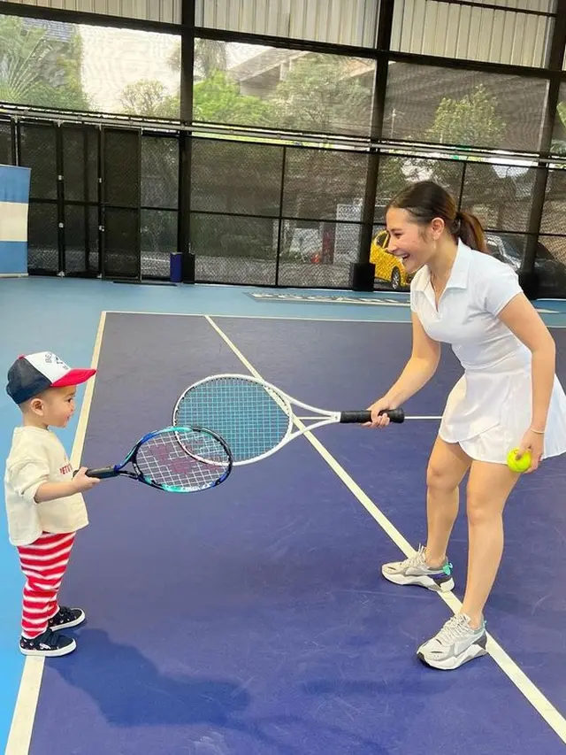 [Fimela] Prilly Latuconsina