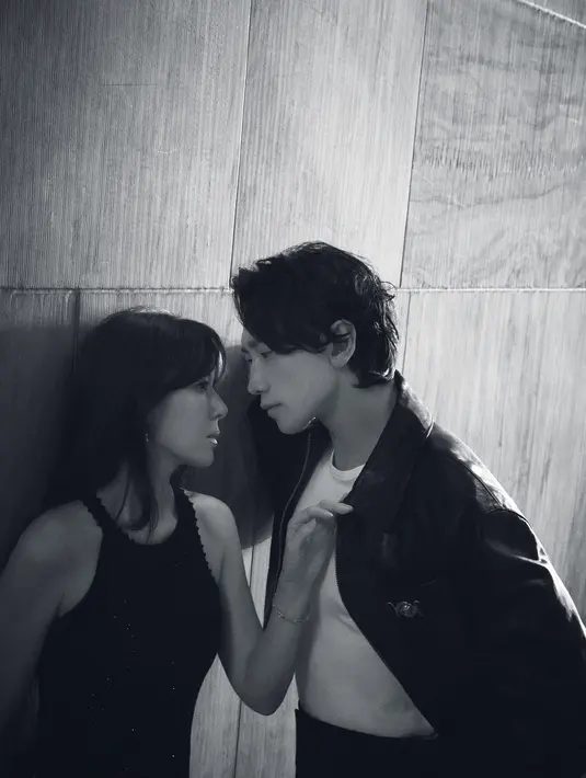 <p>Rain dan Kim Ha Neul. [Foto: Disney+ Hotstar Indonesia]</p>