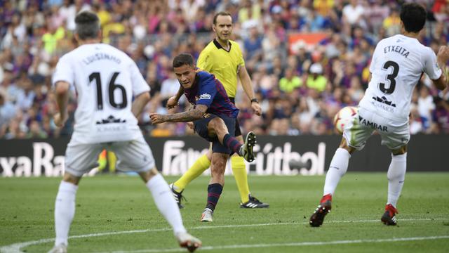 FOTO: 10 Gol Tercipta, Barcelona Berpesta Taklukkan Huesca