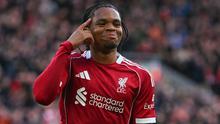 Gol tersebut membuat Rio Ngumoha kini mengoleksi dua gol dalam 14 laga di Liga Inggris. (AFP/Andy Buchanan)