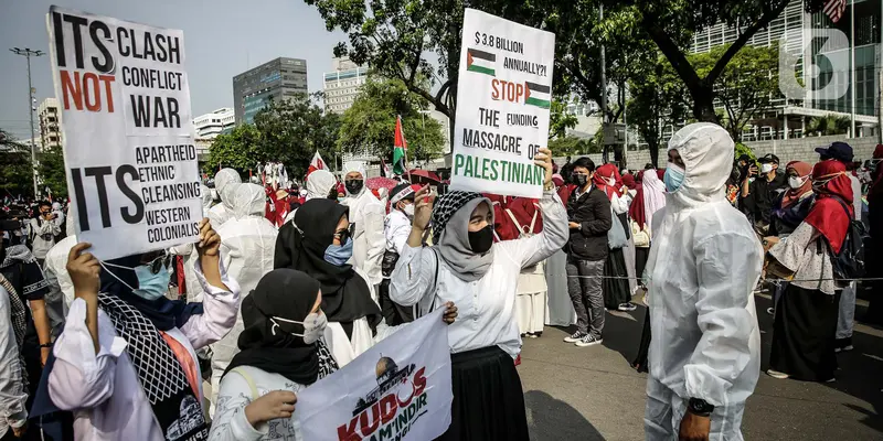 FOTO: Satgas COVID-19 Kepolisian Amankan Aksi Solidaritas untuk Palestina