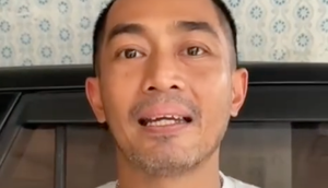 Yama Carlos diteror COD fiktif dan ancaman usai mengunggah video kritik penanganan bencana, memunculkan pertanyaan tentang kebebasan berekspresi. (Foto: Dok. Instagram @yamacarlos7)