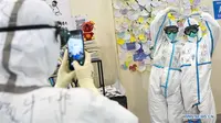 6 Potret Keceriaan Tenaga Medis Wuhan Setelah Virus Corona Mereda