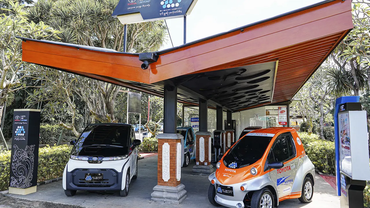 Toyota Manfaatkan Kendaraan Listrik di Bali (Ist)