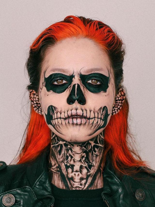 Wanita Ini Buat Ide Makeup Halloween 3D, 7 Hasilnya Curi Perhatian