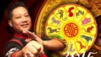 Paranormal Ki Kusumo mencoba memprediksi berbagai hal yang akan terjadi di tahun 2015 (Liputan6.com) 