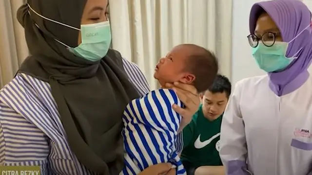 6 Momen Baby Athar Dirawat di Rumah Sakit Lagi, Citra Kirana Menangis Semalaman