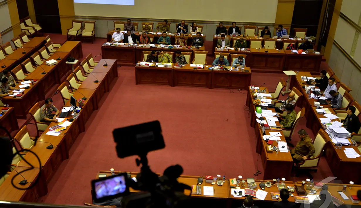 Komisi III DPR tengah menggelar rapat (Liputan6.com/Faisal R Syam)
