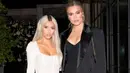 Khloe Kardashian dan Kim Kardashian miliki pengalaman bahagia yang sama tahun ini, yakni miliki anak. (REX/Shutterstock/HollywoodLife)