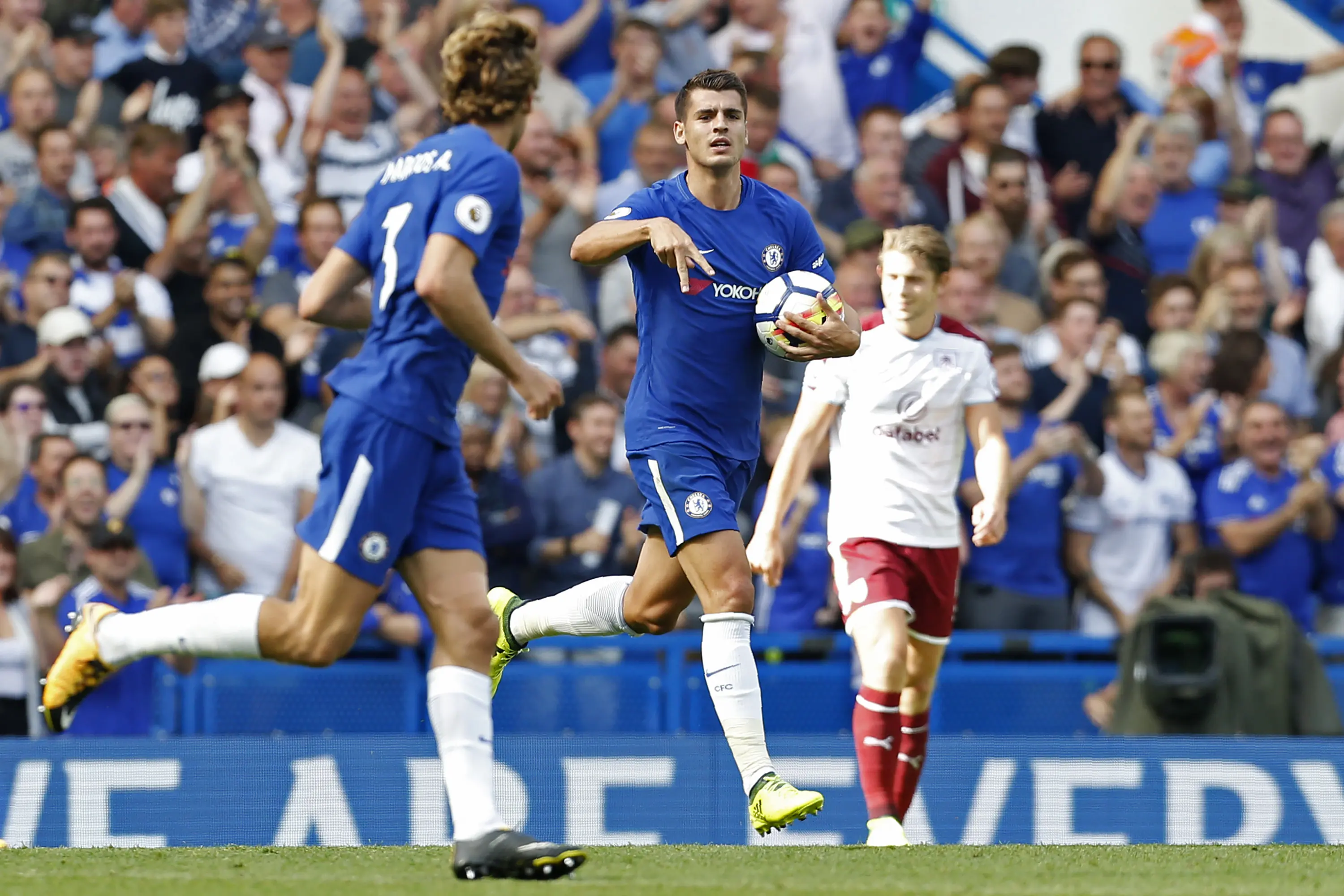 Alvaro Morata siap tampil untuk Chelsea.  (Ian KINGTON / AFP)