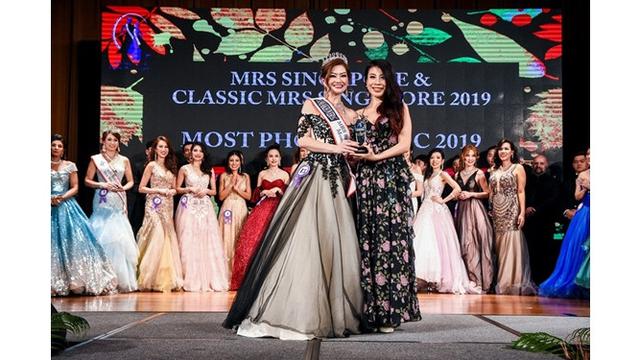 Runner Up Ratu Kecantikan Ini Sudah Miliki 5 Orang Cucu, Ini 6 Pesonanya