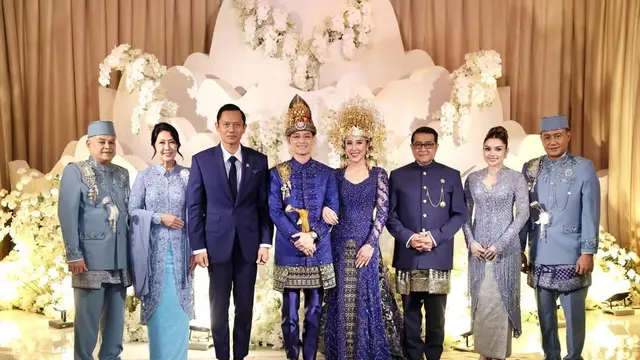 Pelaminan Putih Pernikahan Teuku Rassya Tampil Elegan dan Sakral