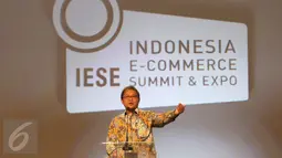 Menkominfo Rudiantara memberi sambutan saat pembukaan IESE 2017 di ICE BSD City, Tangerang Selatan, Rabu (9/5). Rudiantara menyampaikan potensi digital Indonesia sangat besar. (Liputan6.com/Angga Yuniar)