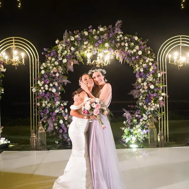 6 Potret Shandy Aulia Jadi Bridesmaid di Pernikahan Sahabat, 16 Tahun Berteman
