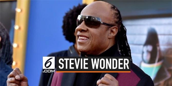 VIDEO: Stevie Wonder Rehat Dari Dunia Musik, Kenapa?