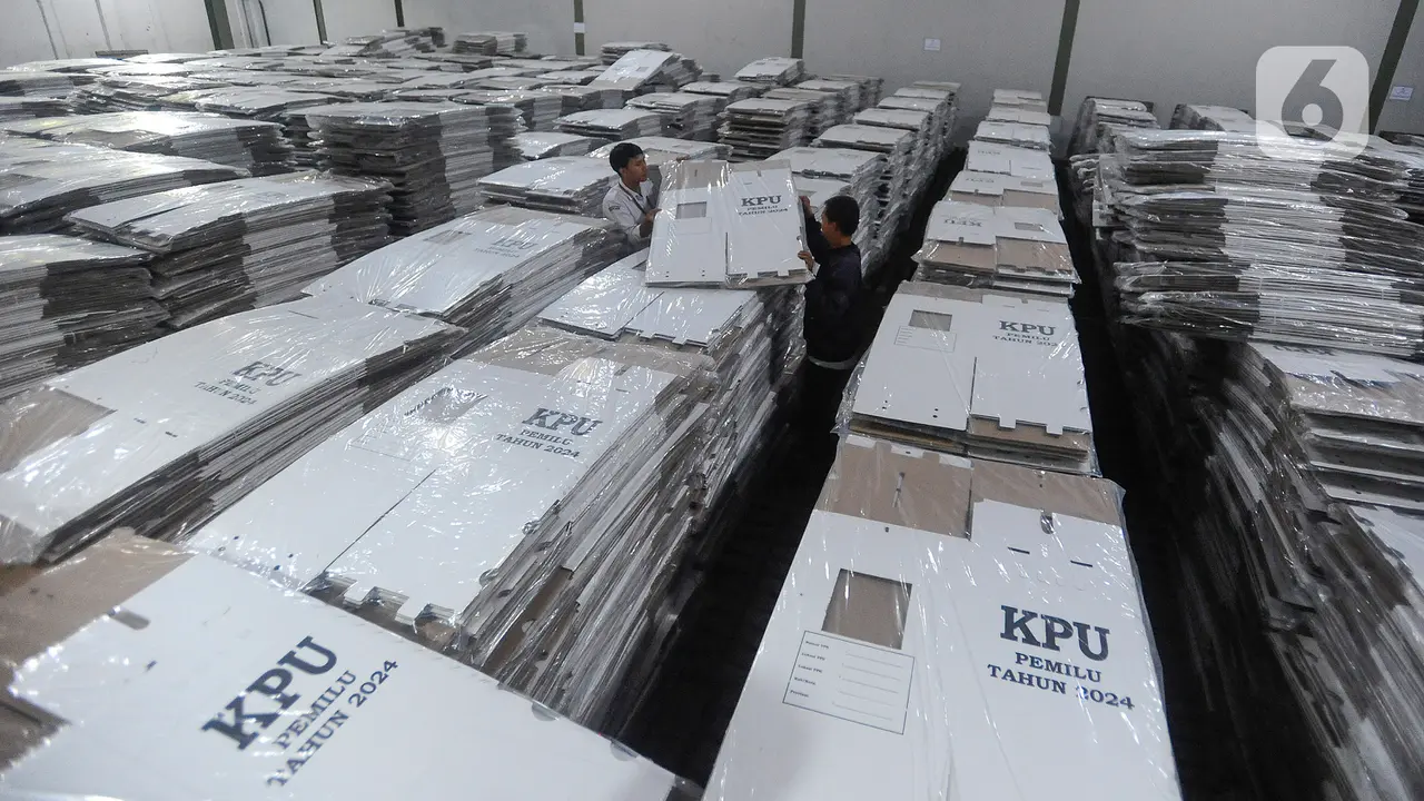 Jutaan Kotak Suara Didistribusikan Jelang Pemilu 2024