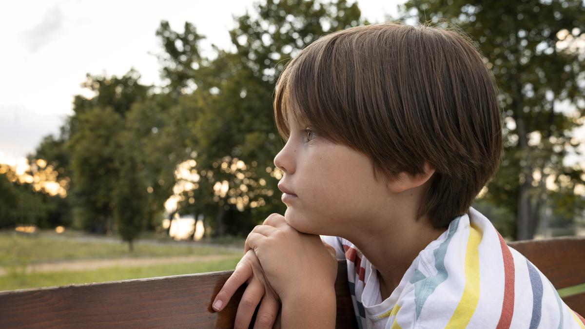 Jangan Dianggap Sepele! 6 Kesalahan Ini Bisa Bikin Anak Minder