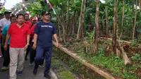 Wali Kota Semarang Hendrar Prihadi yang akrab disapa Hendi, usai mengikuti kegiatan jalan sehat di Kelurahan Gondoriyo, Selasa (11/2).