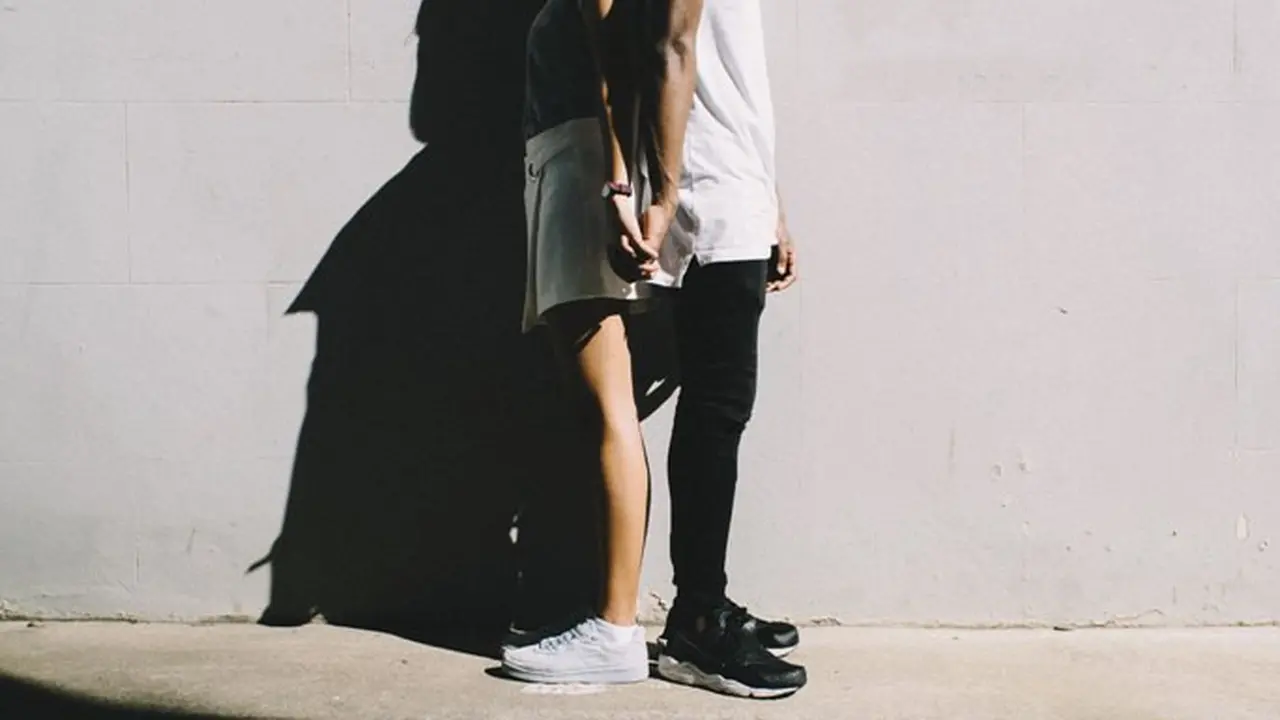 Ilustrasi Relationship