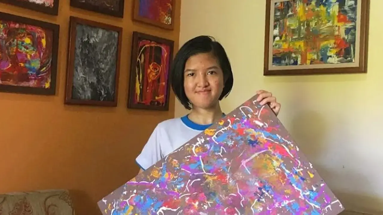 Athaya Putri Nirwasita penyandang ADHD Slow Learner Dyscalculia asal Malang. Foto: Dok Pribadi