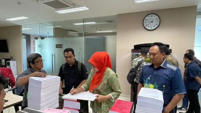 Berkas Perkara Kasus Pemerasan Firli Bahuri.