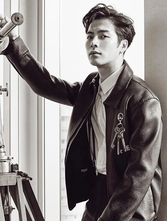 "Tentu saja akan ada masa-masa indah dan berat di sepanjang jalan ini, tapi jangan khawatir. Semuanya akan baik-baik saja," lanjutnya. (Foto: instagram.com/jacksonwang852g7)