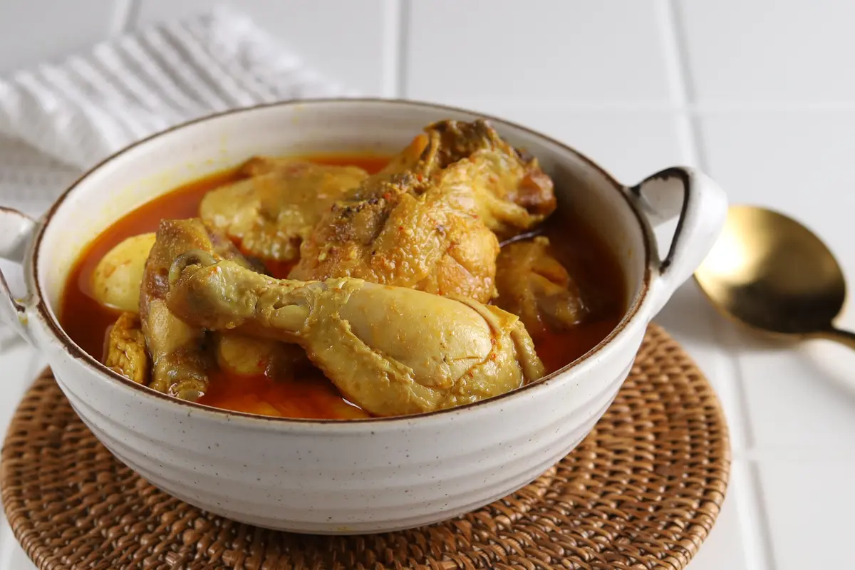 gulai ayam Hl