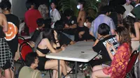 Polisi Gerebek Pesta Bikini di Depok. Selain itu, polisi juga membubarkan karena tak mengantongi izin. (Foto: Istimewa).
