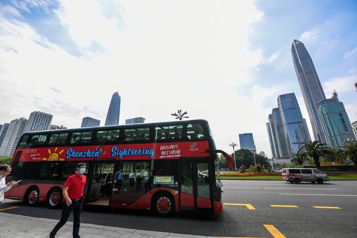 Serunya Keliling Kota Shenzhen dengan Bus Wisata