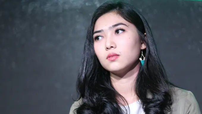[Bintang] Isyana Sarasvati Rekaman Album Kedua di Swedia