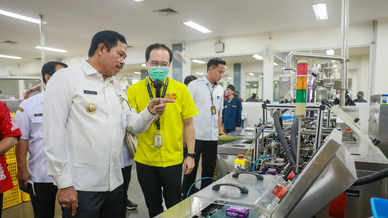 Pj Gubernur Jateng Kunker ke Sido Muncul dan PT SCI, Tinjau Kondisi Ketenagakerjaan dan Perkembangan Usaha