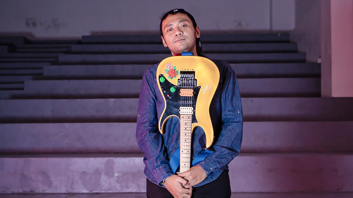 Gitaris Patrick Lesmana Rilis Single Kedua “Yabai” dengan Nuansa Jepang