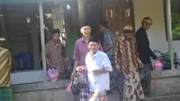 Belajar Toleransi dari Blangkon dan Peci Anak Putu Kalikudi