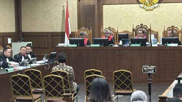 Ketegangan di Awal Sidang Nadiem, Saksi Dilaporkan ke KPK Diduga Terima Uang