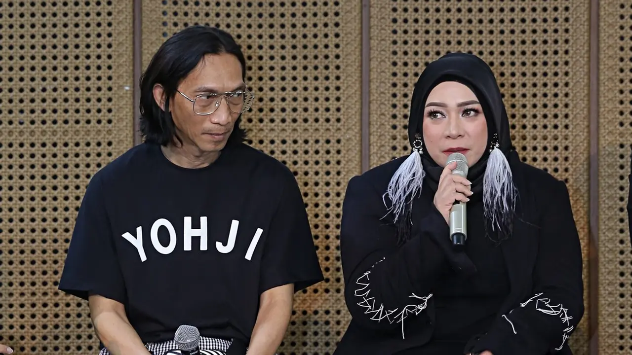 [Fimela] Melly Goeslaw dan Anto Hoed