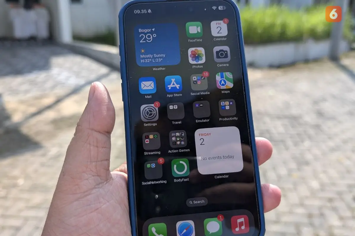 iOS 18