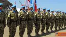 Citizen6, Haiti: Penyematan medali secara serentak selanjutnya diberikan kepada perwakilan para perwira staf, Komandan Peleton dan perwakilan anggota yang disematkan oleh para Komandan Kontingen negara lain.(Pengirim: Badarudin Bakri)