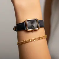 Gelang Rantai Apa yang Cocok untuk Jam Tangan Kotak
