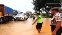 Ribuan Rumah di Cirebon Terendam Banjir Hingga Pantura Macet