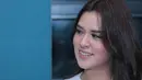 “Durasinya nggak lama karena cuma bacain aja dan cuma dua ayat. Yang bikin lama pas baca artinya bener-bener getar gitu dan saat itu aku nangis," pungkas Raisa. (Adrian Putra/Bintang.com)