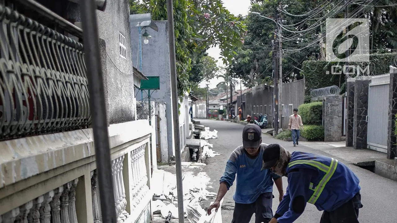TPS 28 Lebak Bulus