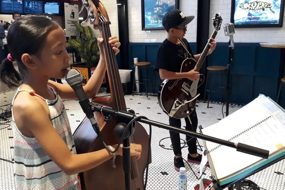 Aksi sosial musisi jazz cilik untuk Palu